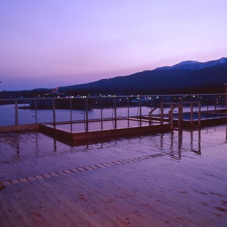 Kohan No Yado Yoshidaya Sado Exterior foto